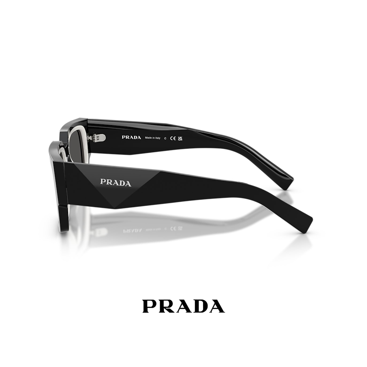 Prada
PR B17S