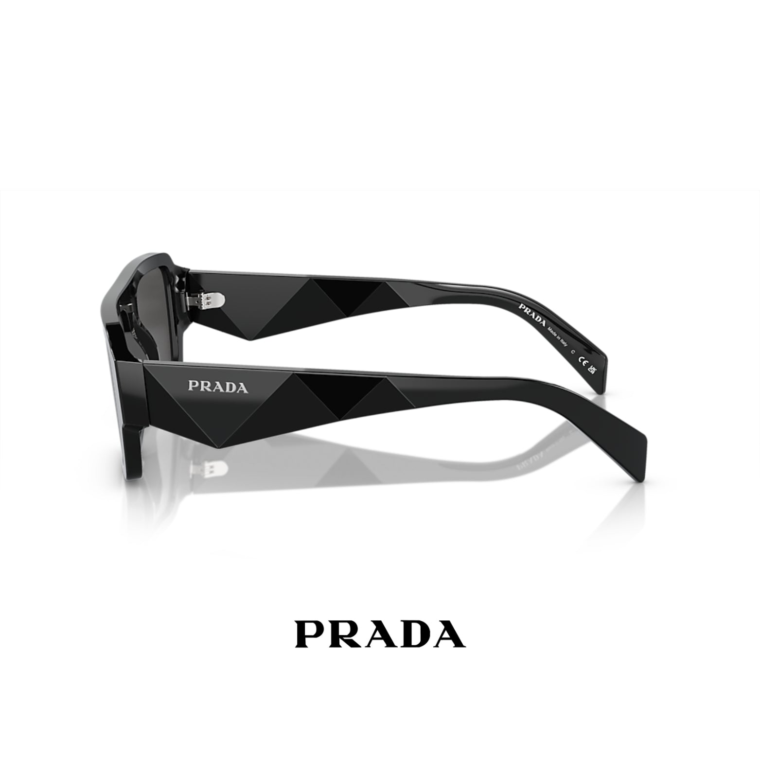 Prada
PR A05S