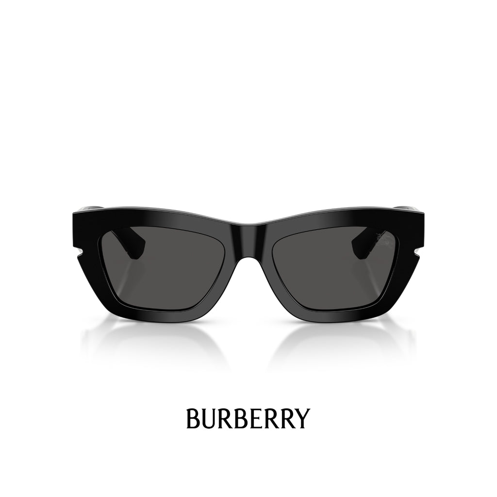 Burberry
BE4454